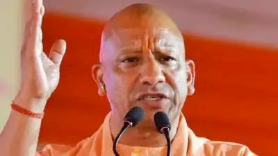 योगी आदित्यनाथ ने कहा, बच्चों को मोबाइल फोन देना अपराध जैसा,सीएम की पैरेंट्स से अपील