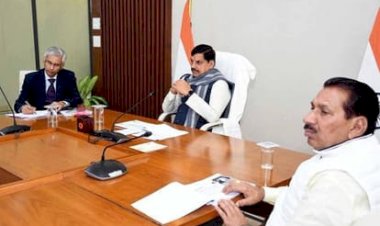 सीएम के कमिश्नर्स-कलेक्टर को दिए सख्त निर्देश,किसानों के कल्याण के लिए मिशन मोड में करें काम