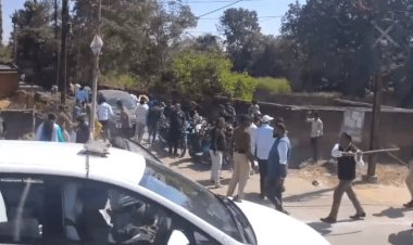 CM मोहन यादव को काले झंडे दिखाने पर बिफरे कलेक्टर, हाथ में लाठी लेकर कांग्रेसियों को दौड़ाया; 37 नेता हिरासत में