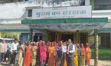 20 एकड़ जंगल पर ‘सौदेबाजी’ का आरोप: खालिबा में रेंजर-गार्ड घिरे, महिलाओं का उग्र प्रदर्शन; CCF ने दिए जांच के सख्त आदेश