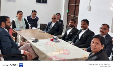 14 मार्च की राष्ट्रीय लोक अदालत को सफल बनाने की तैयारी तेज: उरई में न्यायाधीश की अध्यक्षता में मंथन, अधिक से अधिक पारिवारिक वाद निस्तारण पर जोर