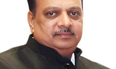 जैन माइनॉरिटी डेवलपमेंट एंड फाइनेंशियल कॉरपोरेशन के चेयरमेन (राज्यमंत्री) ललित गांधी आज सूरत में।