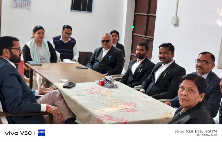 14 मार्च की राष्ट्रीय लोक अदालत को सफल बनाने की तैयारी तेज: उरई में न्यायाधीश की अध्यक्षता में मंथन, अधिक से अधिक पारिवारिक वाद निस्तारण पर जोर