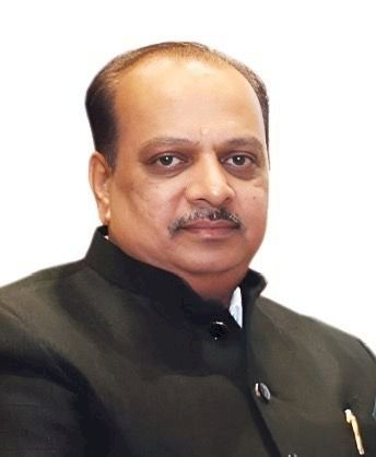 जैन माइनॉरिटी डेवलपमेंट एंड फाइनेंशियल कॉरपोरेशन के चेयरमेन (राज्यमंत्री) ललित गांधी आज सूरत में।