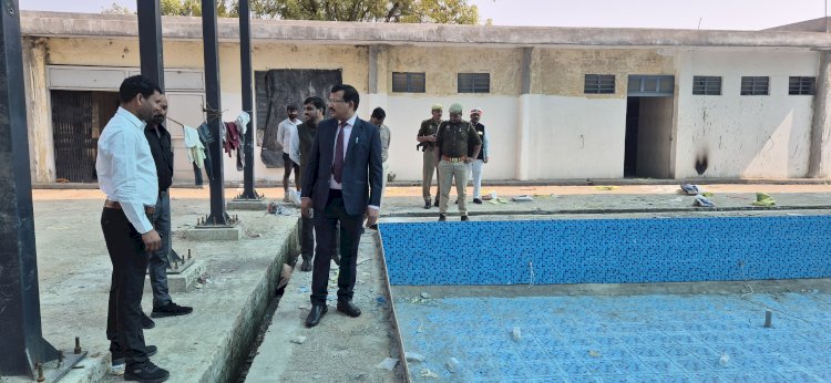 इंदिरा स्टेडियम तरणताल के सौंदर्यीकरण कार्य अंतिम चरण में,जिलाधिकारी ने किया स्थलीय निरीक्षण, 10 मार्च तक गुणवत्ता के साथ कार्य पूर्ण करने के निर्देश