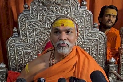 शंकराचार्य को बड़ी राहत: इलाहाबाद हाईकोर्ट ने गिरफ्तारी पर लगाई रोक, अग्रिम जमानत पर फैसला सुरक्षित,सरकारी वकील की दलील- वे बहुत ताकतवर, केस प्रभावित करेंगे