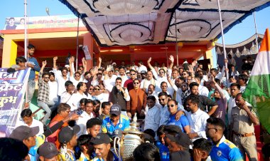 खिलाड़ी कभी हारता नहीं है या तो जीतता है या तो सीखता है: गोविंद सिंह राजपूत,राहतगढ़ क्रिकेट महाकुंभ के सूत्रधार बने आकाश सिंह राजपूत, युवाओं की ताकत से रचा इतिहास