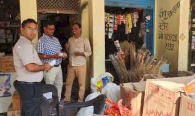 नवरात्र में मिलावटखोरों पर शिकंजा: जालौन में खाद्य विभाग की ताबड़तोड़ कार्रवाई, कई प्रतिष्ठानों से लिए नमूने