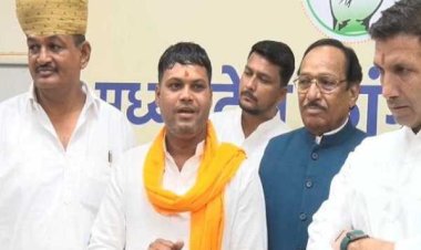 प्रसिद्ध कथा वाचक कांग्रेस में शामिल,  मोहित नागर की एंट्री से धार्मिक-सामाजिक समीकरण साधने की कोशिश