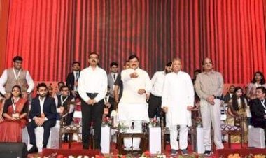 यूपीएससी में चयनित MP के 61 युवाओं का सम्मान: CM मोहन यादव बोले—आपका चयन स्थायी, हमें हर 5 साल में परीक्षा देनी पड़ती है