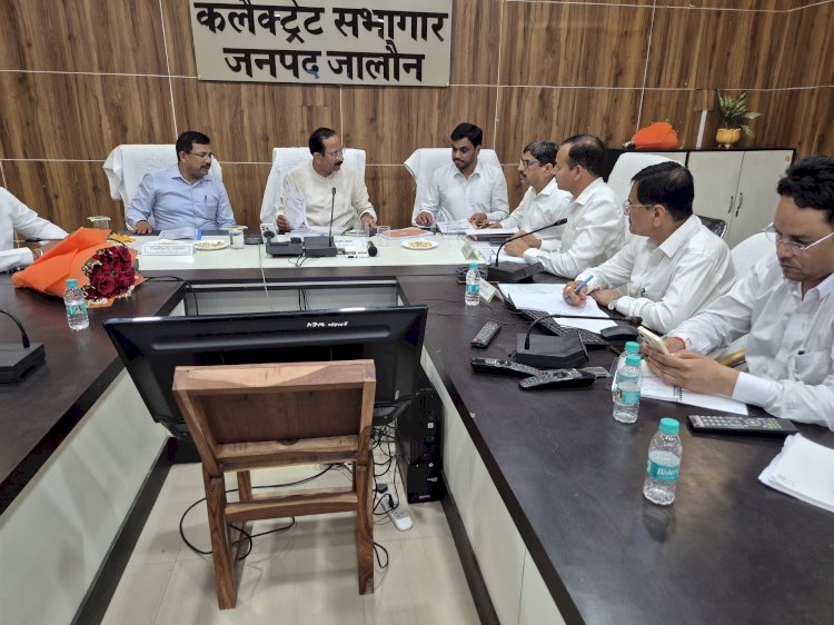 मतदाता सूची विशेष पुनरीक्षण की प्रगति की समीक्षा, नोटिसों की सुनवाई में तेजी लाने के निर्देश