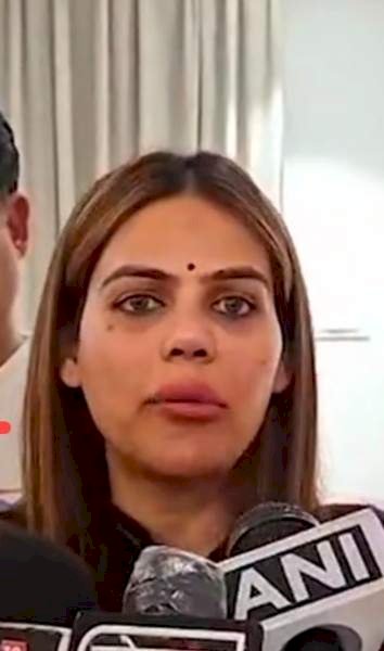 मोनालिसा की नॉर्मल शादी नहीं, प्रॉपर अप्रोप्रिएट लव जिहाद”:वकील नाजिया का  आरोप, शरजील इमाम की पैरोल से जोड़ा मामला