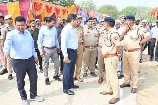 दिल्ली में नमामि गंगे महानिदेशक से जल सहेलियों की मुलाकात, यमुना संरक्षण पर रखे व्यापक सुझाव