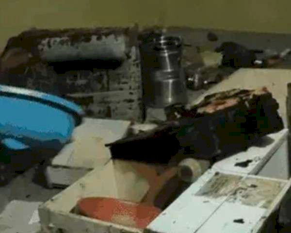 ब्लैकमेल कर युवती से दुष्कर्म का आरोप: इंजेक्शन देकर डॉक्टर ने खींचे अश्लील फोटो, भीड़ का फूटा गुस्सा,घर-दुकान फूंकी