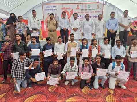 युवाओं को मिला सुनहरा अवसर: रोजगार मेले में 1682 इंटरव्यू, 1127 अभ्यर्थी शॉर्टलिस्ट