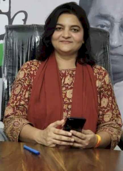 कारम बांध प्रकरण में कांग्रेस का हमला, मंत्री तुलसीराम सिलावट को बर्खास्त करने की मांग,प्रदेश कांग्रेस प्रवक्ता संगीता शर्मा ने प्रधानमंत्री को लिखा पत्र, दर्ज हो आपराधिक मामला