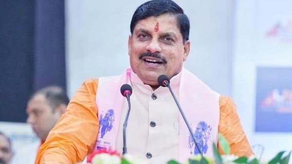 वाराणसी में एमपी-यूपी सहयोग सम्मेलन: दो अहम MoU साइन, CM मोहन यादव बोले—मध्यप्रदेश निवेश का उभरता हब