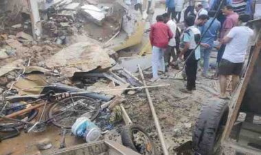 मंजिला लॉज ढही, मलबे में दबे कई लोग: बगल में चल रहे निर्माण पर उठे सवाल, अनूपपुर SP ने दी जानकारी