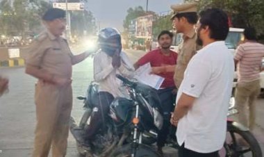 सड़क सुरक्षा अभियान में बांटे गए हेलमेट: नियमों के पालन का संदेश, जागरूकता सेफ्टी पर जोर