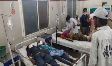 भीषण सड़क हादसा: पिकअप पलटने से 2 बच्चों सहित 12 लोगों की मौत, 13 घायल; धार जिले में मचा कोहराम