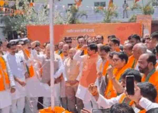 सीएम मोहन यादव का आक्रामक तेवर-“धुरंधर-2 का जमाना है, दुश्मनों को ठिकाने लगाना आता है!” MP के 17 जिलों में भाजपा कार्यालयों का हुआ भूमिपूजन