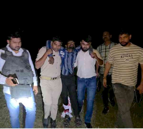 बदमाशों से पुलिस की मुठभेड़,तीन बदमाश गिरफ्तार,तीनों के पैर में लगी गोली