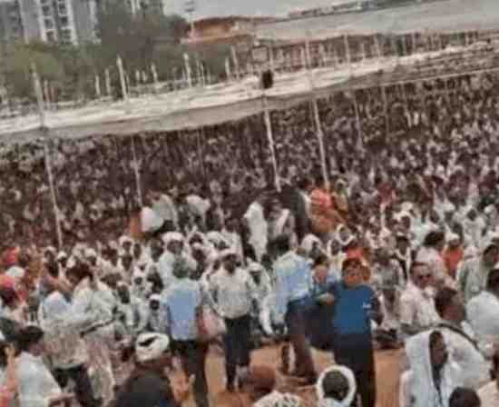 TET के खिलाफ हजारों शिक्षकों का प्रदर्शन, नियमों में बदलाव की मांग पूरी नहीं होने पर जून में बड़े आंदोलन की चेतावनी दी