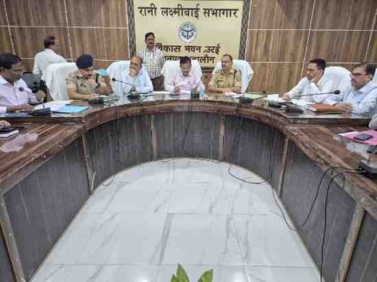 कड़ी निगरानी और पुख्ता व्यवस्थाओं के बीच संपन्न होगी होमगार्ड भर्ती परीक्षा — जिलाधिकारी