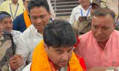 सिंधिया समर्थक कृष्णा घाड़गे को बीजेपी ने थमाया नोटिस: “बालक बुद्धि” टिप्पणी पर मचा सियासी घमासान