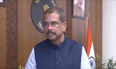NEET एग्जाम में बड़ा बदलाव : अगले साल से ऑनलाइन होगी परीक्षा, हटेगी OMR शीट,शिक्षा मंत्री धर्मेंद्र प्रधान की बड़ी घोषणाएं, री-एग्जाम में छात्रों को मिलेगी कई सुविधाएं