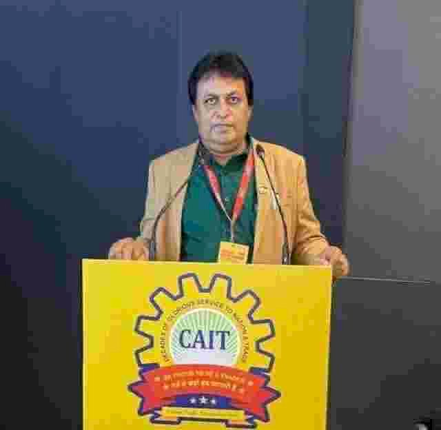 बढ़ती लागत, कमजोर ग्राहकी और वैश्विक अस्थिरता से दबाव में कपड़ा उद्योग: चम्पालाल बोथरा-बिजली दरों में राहत और MSME के लिए सस्ती कार्यशील पूंजी समय की मांग