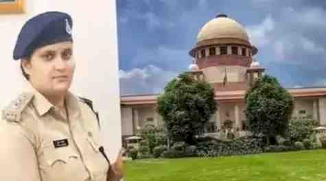 SDOP पूजा पांडे को सुप्रीम कोर्ट से मिली जमानत: 2 साल के बच्चे के आधार पर राहत, सिवनी हवाला लूटकांड में थीं मुख्य आरोपी