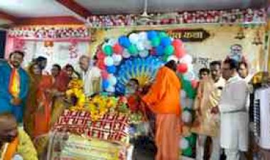 नरसिंह टेकरी में श्रीमद्भागवत कथा के चौथे दिन धूमधाम से मनाया गया भगवान श्रीकृष्ण जन्मोत्सव