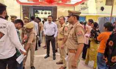 दोनों पालियों में कुल 5,118 अभ्यर्थी हुए उपस्थित, 1,410 रहे अनुपस्थित; जिलाधिकारी एवं पुलिस अधीक्षक ने किया परीक्षा केंद्रों का निरीक्षण
