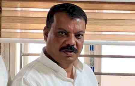 प्रयागराज से भोपाल तक सियासी हलचल : उमंग सिंघार के बयान से गरमाई राजनीति, मोहन यादव पर जमीन और भ्रष्टाचार के आरोप,कहा- देखते हैं पीएम मोदी कब कार्रवाई करते हैं